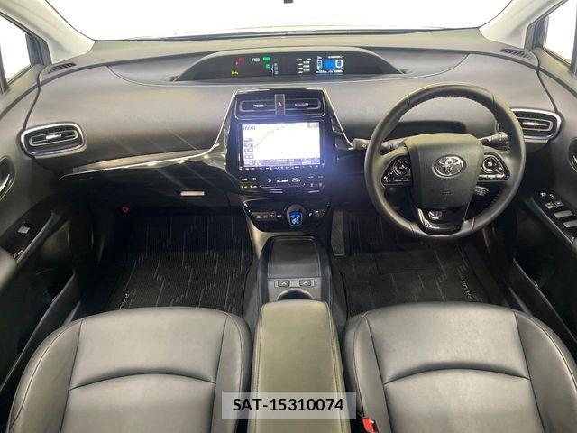 Toyota PRIUS 2019-10 8438724-1