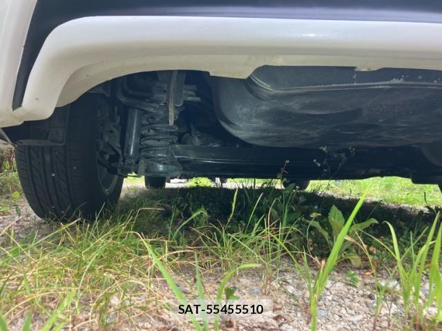 Toyota PRIUS 2012-01 8438740-22