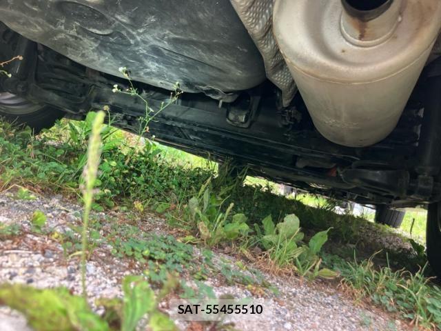 Toyota PRIUS 2012-01 8438740-24