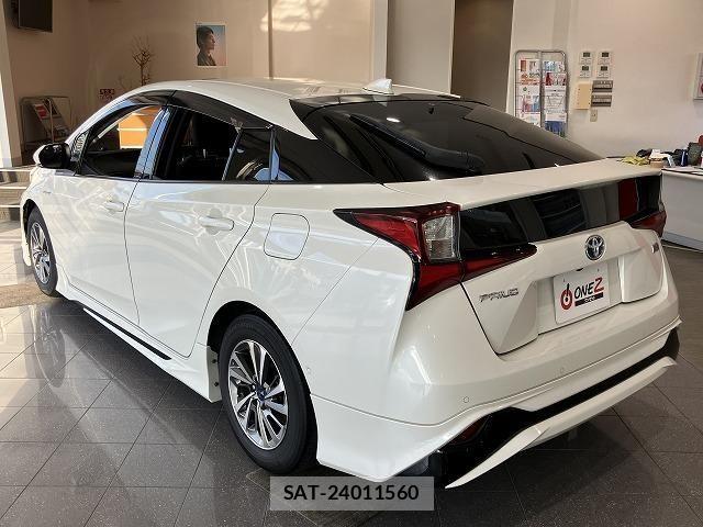 Toyota PRIUS 2020-03 8438730-17