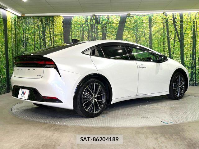 Toyota PRIUS 2024-01 8438719-16