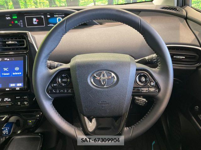 Toyota PRIUS 2020-03 8438729-10
