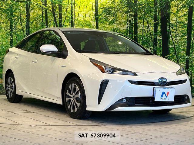 Toyota PRIUS 2020-03 8438729-15