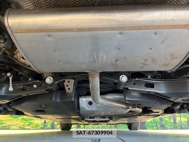 Toyota PRIUS 2020-03 8438729-18