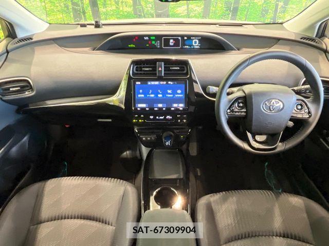 Toyota PRIUS 2020-03 8438729-1