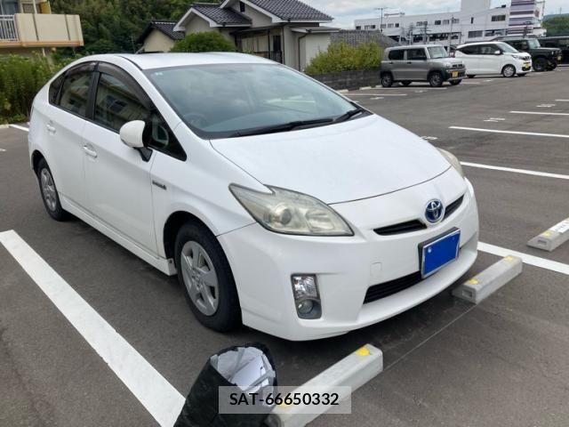 Toyota PRIUS 2011-09 8438742-0