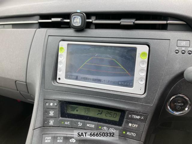 Toyota PRIUS 2011-09 8438742-15
