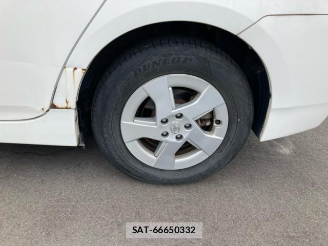 Toyota PRIUS 2011-09 8438742-7
