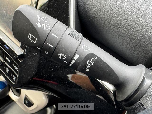 Toyota PRIUS 2016-09 8438538-17