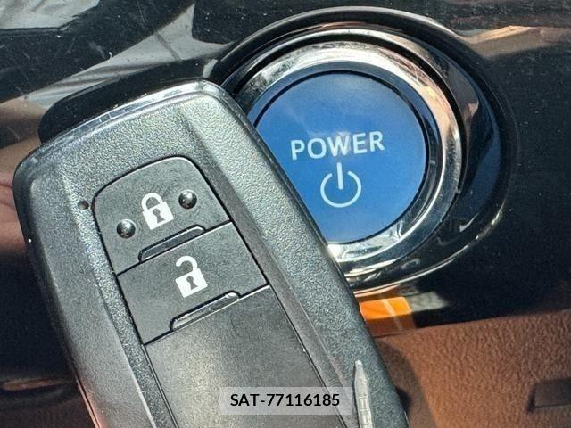 Toyota PRIUS 2016-09 8438538-19