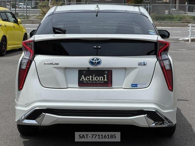 Toyota PRIUS 2016-09 8438538-4
