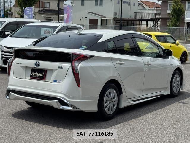 Toyota PRIUS 2016-09 8438538-5