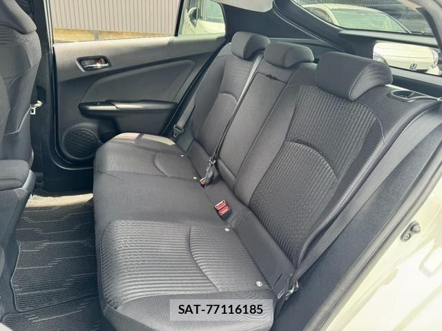 Toyota PRIUS 2016-09 8438538-8