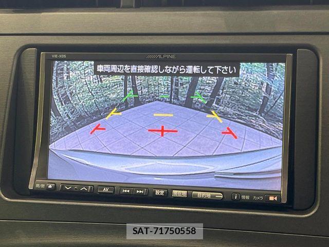 Toyota PRIUS 2010-08 8438739-3