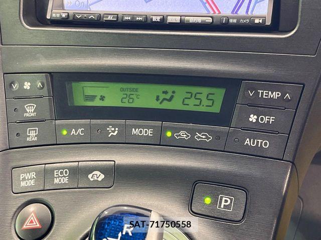 Toyota PRIUS 2010-08 8438739-4