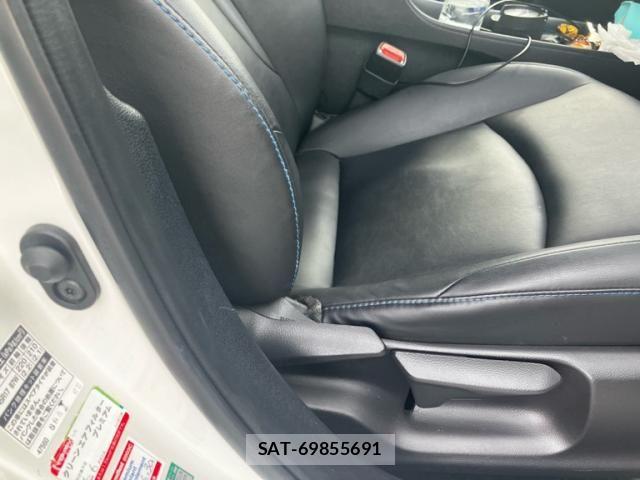 Toyota PRIUS 2019-07 8438734-12