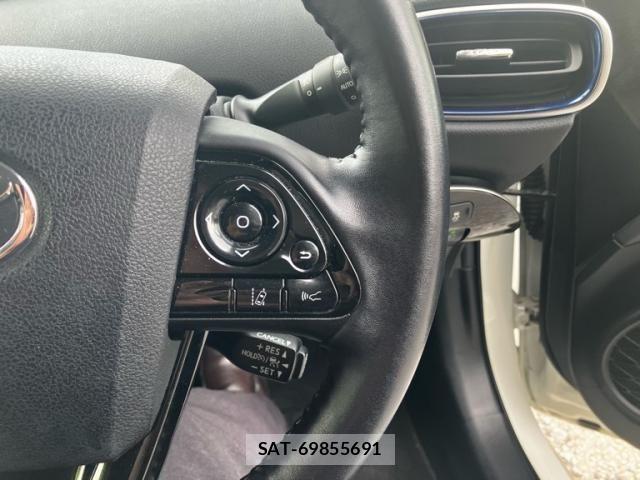 Toyota PRIUS 2019-07 8438734-16