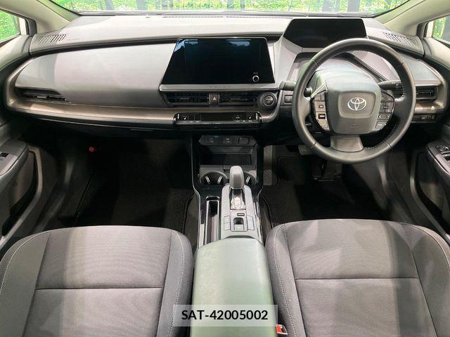 Toyota PRIUS 2024-02 8438721-1