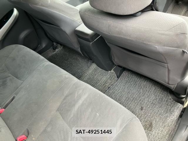 Toyota PRIUS 2011-02 8438716-10