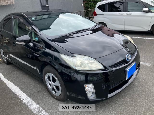 Toyota PRIUS 2011-02 8438716-1