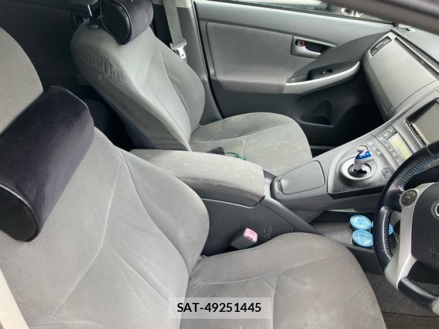 Toyota PRIUS 2011-02 8438716-8