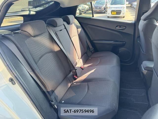 Toyota PRIUS 2016-06 8438735-9
