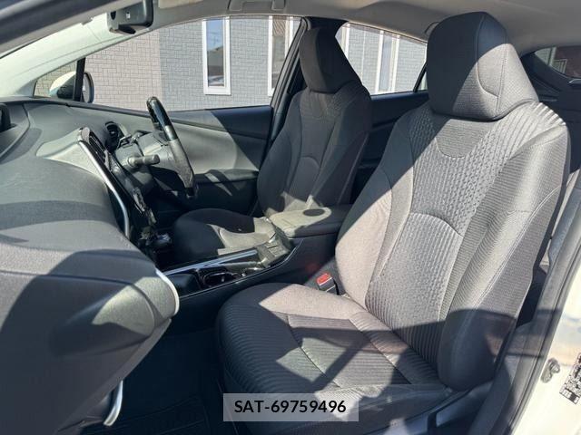 Toyota PRIUS 2016-06 8438735-10