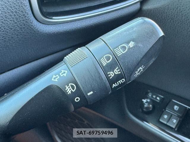 Toyota PRIUS 2016-06 8438735-18