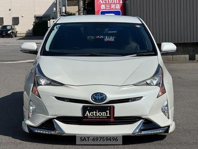 Toyota PRIUS 2016-06 8438735-2
