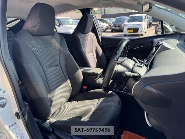 Toyota PRIUS 2016-06 8438735-8