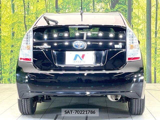 Toyota PRIUS 2010-10 8458231-14