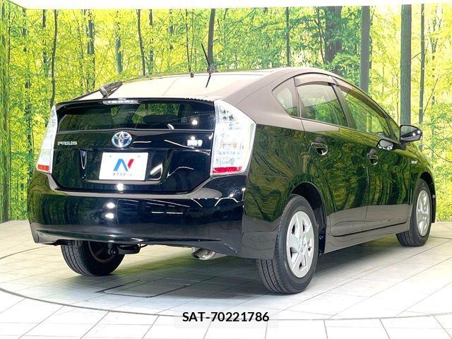 Toyota PRIUS 2010-10 8458231-16