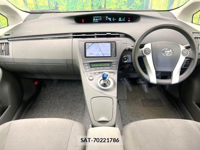 Toyota PRIUS 2010-10 8458231-1