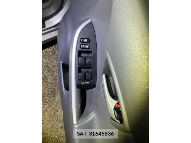 Toyota PRIUS 2011-01 8458241-4