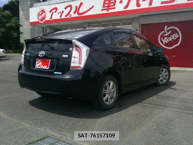 Toyota PRIUS 2013-10 8458236-2