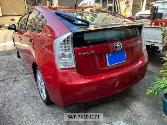 Toyota PRIUS 2011-09 8458244-3