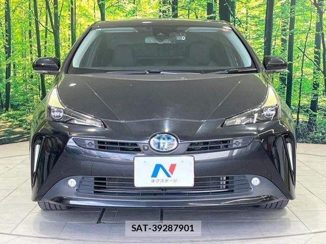 Toyota PRIUS 2021-11 8457314-13
