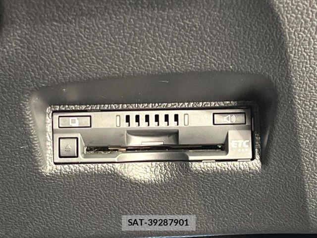 Toyota PRIUS 2021-11 8457314-5