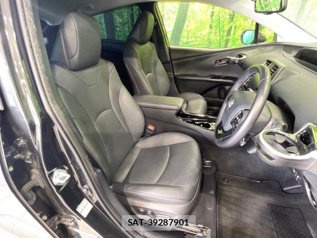 Toyota PRIUS 2021-11 8457314-7