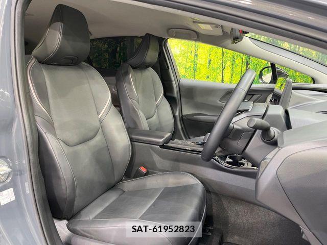 Toyota PRIUS 2023-11 8458205-7