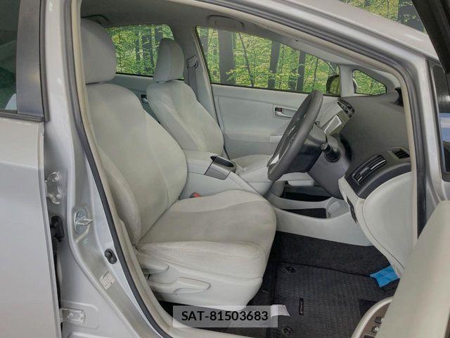 Toyota PRIUS 2014-03 8458232-7
