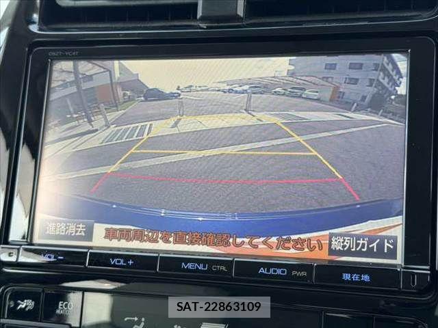Toyota PRIUS 2016-05 8458219-3