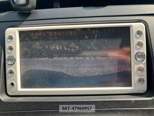 Toyota PRIUS 2010-12 8458240-15