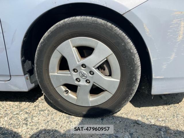 Toyota PRIUS 2010-12 8458240-20