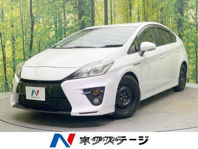 Toyota PRIUS 2013-08 8458228-0