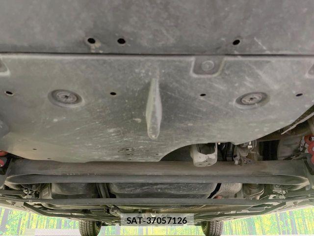 Toyota PRIUS 2013-08 8458228-18