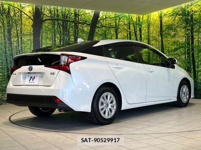 Toyota PRIUS 2021-02 8458213-10