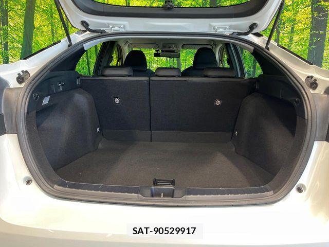 Toyota PRIUS 2021-02 8458213-13