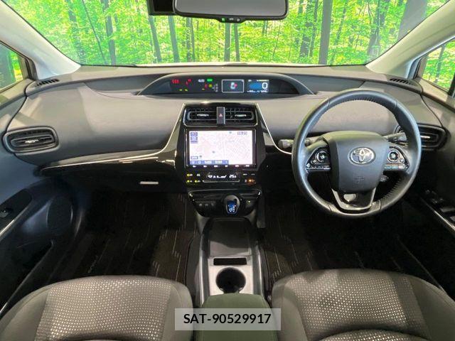 Toyota PRIUS 2021-02 8458213-1