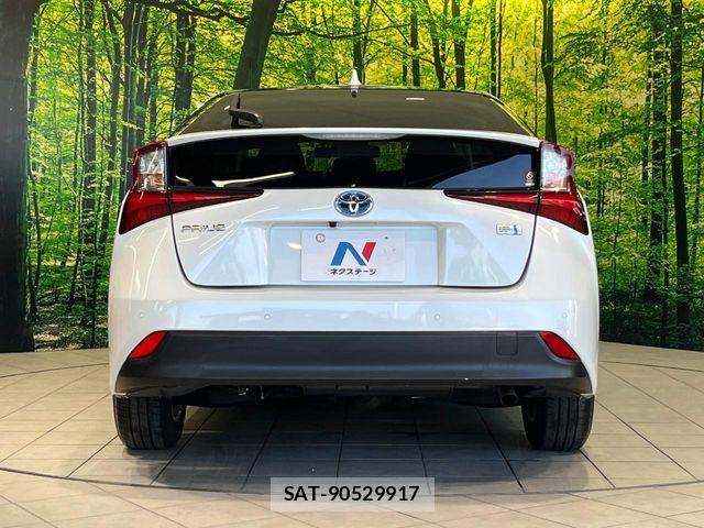 Toyota PRIUS 2021-02 8458213-8